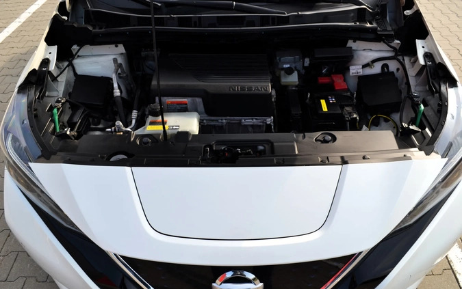 Nissan Leaf cena 62900 przebieg: 37800, rok produkcji 2018 z Gdańsk małe 781